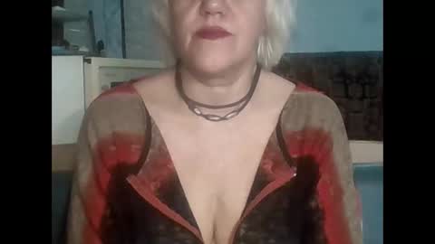 larisaq4ugo24 online show from March 18, 7:44 am