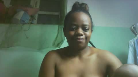 larissa645771 online show from October 10, 7:02 pm