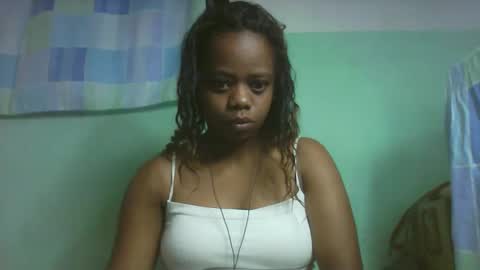 larissa645771 online show from October 24, 5:59 am