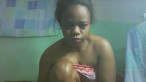 larissa645771 online show from November 17, 7:19 pm