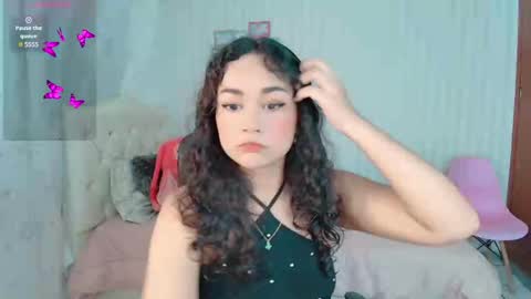 Larissas online show from October 6, 8:50 pm