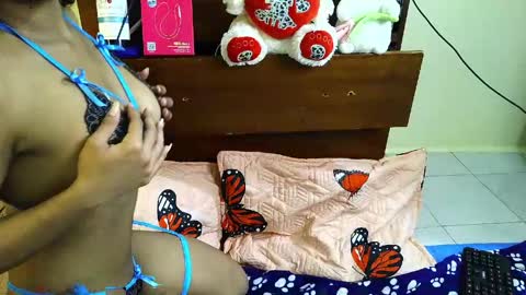 larita_curly online show from April 20, 8:32 pm