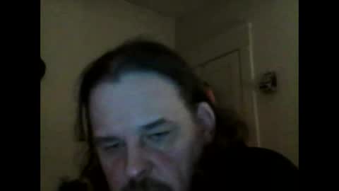 Snapshot of larry5o chatting on March 27, 3:23 am larry5o online show from March 27, 3:23 am