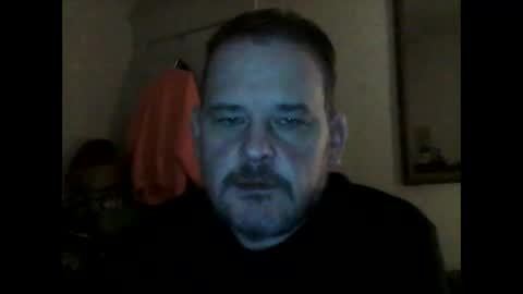 Snapshot of larry5o chatting on May 5, 4:04 pm larry5o online show from May 5, 4:04 pm