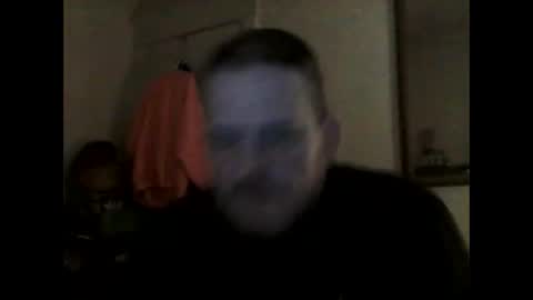 Snapshot of larry5o chatting on May 7, 1:11 am larry5o online show from May 7, 1:11 am