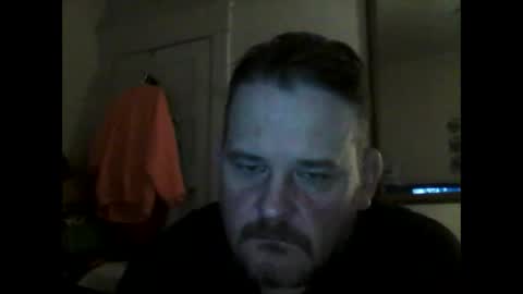 Snapshot of larry5o chatting on May 9, 11:43 pm larry5o online show from May 9, 11:43 pm
