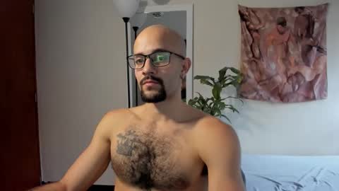 larry_stewart online show from April 15, 4:25 pm