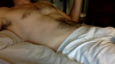 Snapshot of larrylegend24 chatting on October 1, 3:01 am larrylegend24 online show from October 1, 3:01 am