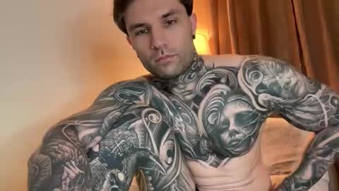 Snapshot of larsskeet chatting on February 26, 7:24 pm larsskeet online show from February 26, 7:24 pm