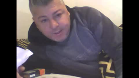 Snapshot of lasbaby01 chatting on February 27, 3:04 am lasbaby01 online show from February 27, 3:04 am
