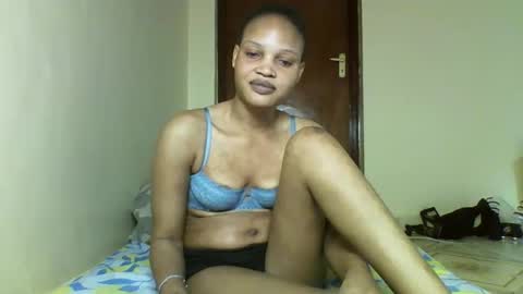 Snapshot of last_barbie chatting on November 29, 12:35 am Last barbie online show from November 29, 12:35 am