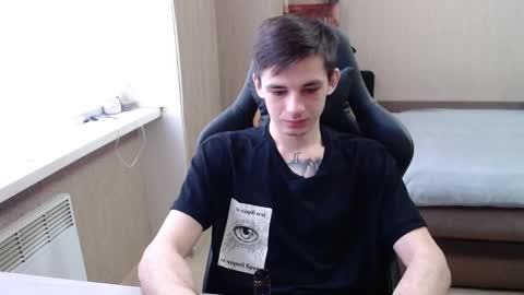 Snapshot of last_kenny chatting on February 20, 1:51 pm Kenny online show from February 20, 1:51 pm