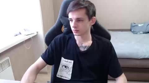 Snapshot of last_kenny chatting on February 24, 2:15 pm Kenny online show from February 24, 2:15 pm