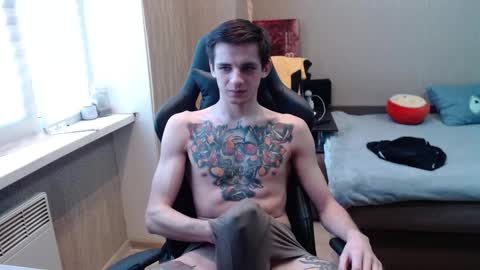 Snapshot of last_kenny chatting on March 10, 2:59 pm Kenny online show from March 10, 2:59 pm