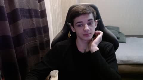 Snapshot of last_kenny chatting on October 13, 12:49 pm Kenny online show from October 13, 12:49 pm