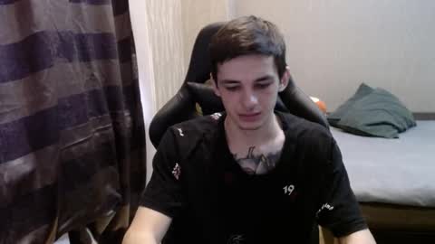 Snapshot of last_kenny chatting on October 20, 11:43 am Kenny online show from October 20, 11:43 am
