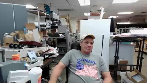 Snapshot of lasvegasmale4u602 chatting on July 18, 4:22 pm lasvegasmale4u602 online show from July 18, 4:22 pm