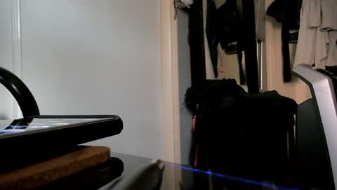 latensfer1111 online show from December 10, 5:22 pm