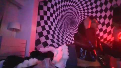 latex4grandpa online show from April 12, 4:17 am