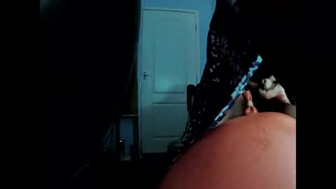 latexchris77 online show from January 1, 12:22 pm