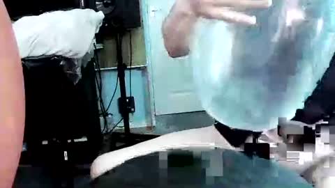 latexchris77 online show from March 1, 12:51 pm