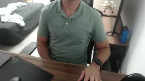 latexdave84 online show from February 11, 11:04 am