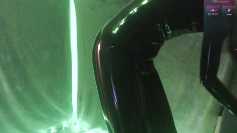 LatexGimp 712 online show from September 18, 3:03 pm