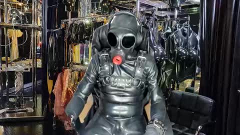 latexlover202 online show from February 14, 11:12 pm