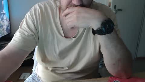 Andreas  Latexlover  online show from April 11, 1:59 pm