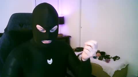 latexminheadroom online show from July 13, 2:25 am