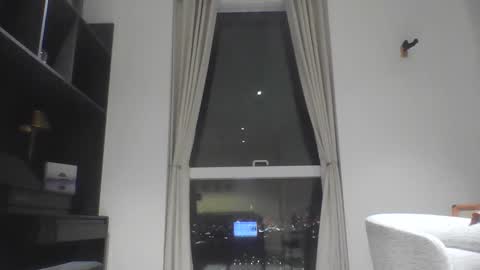 Snapshot of latexsurfer chatting on February 22, 7:23 pm Latexsurfer online show from February 22, 7:23 pm