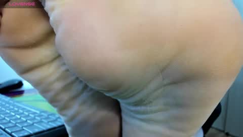 Snapshot of latin__curly chatting on December 8, 1:02 am Afrodita online show from December 8, 1:02 am