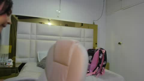 Snapshot of latin_couple20y chatting on May 3, 3:23 am Johana y Santiago online show from May 3, 3:23 am