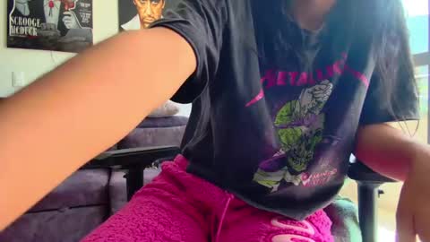 Snapshot of latin_couple77 chatting on June 27, 7:08 pm Sara y Andy online show from June 27, 7:08 pm