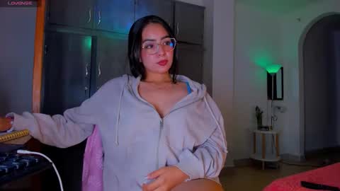 Gabby online show from October 1, 11:44 pm