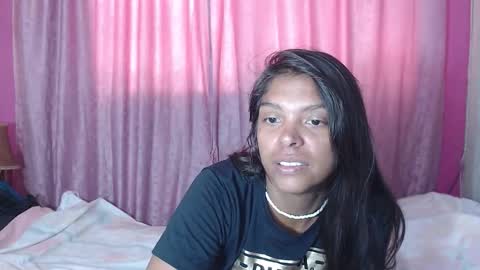 Snapshot of latin_meg chatting on October 22, 1:33 pm M E G A N online show from October 22, 1:33 pm