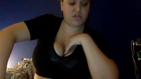 Snapshot of latinagoddess_isa chatting on September 23, 11:52 pm latinagoddess_isa online show from September 23, 11:52 pm