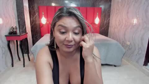 EMMA   online show from March 6, 4:25 pm