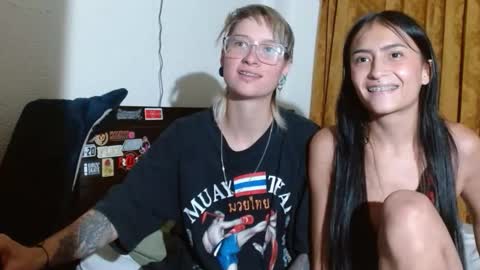 latinas_love05 online show from February 3, 2:53 am