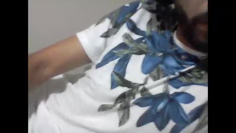 Snapshot of latinbigcuu chatting on November 17, 8:53 am latinbigcuu online show from November 17, 8:53 am