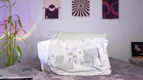 Logan online show from October 12, 10:09 pm