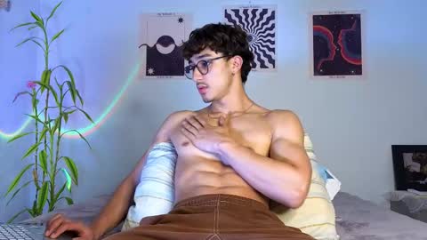 Logan online show from October 20, 11:27 pm