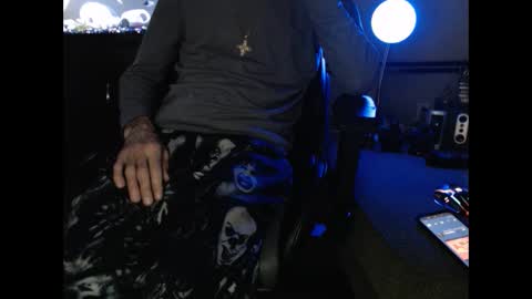 latinlover513 online show from February 11, 10:18 pm