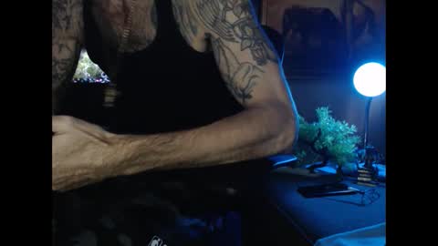 latinlover513 online show from September 18, 8:33 pm
