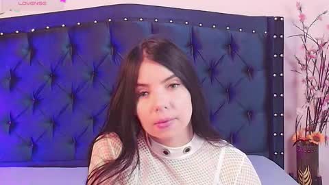 Snapshot of latinnangel chatting on November 30, 12:14 am latinnangel online show from November 30, 12:14 am