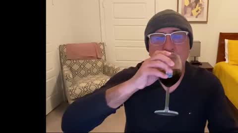 QS - INDEPENDENT MODEL online show from January 9, 2:58 am