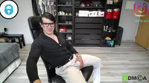 sam online show from April 8, 1:11 pm