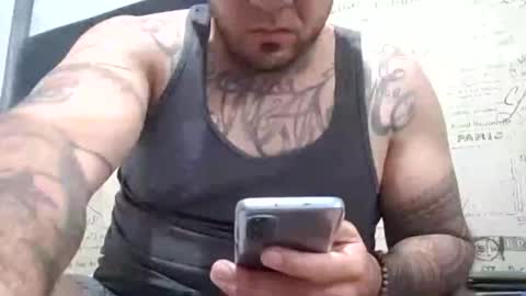 Snapshot of latino_crazy chatting on November 16, 5:02 am latino_crazy online show from November 16, 5:02 am