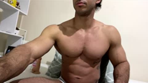 Snapshot of latino_rodri chatting on April 23, 5:30 am latino_rodri online show from April 23, 5:30 am