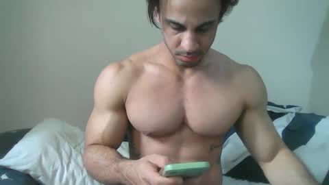 Snapshot of latino_rodri chatting on May 8, 10:42 am latino_rodri online show from May 8, 10:42 am
